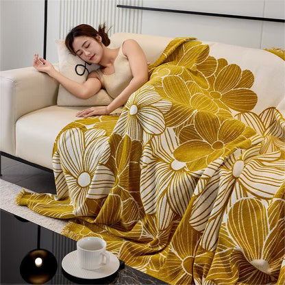 Sofaschoner aus Chenille-Jacquard mit blühendem Blumenmuster