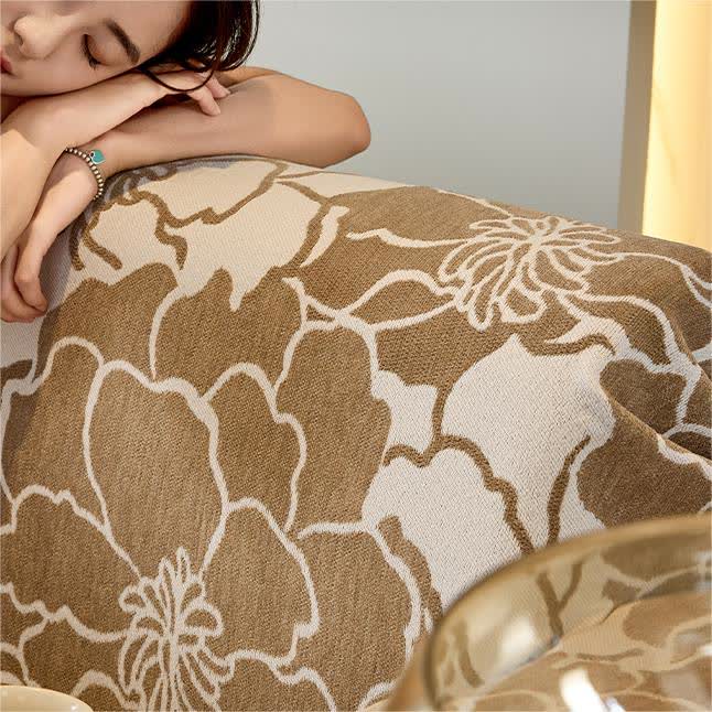 Sofaschoner aus Chenille mit Blumenmuster und weichen Quasten