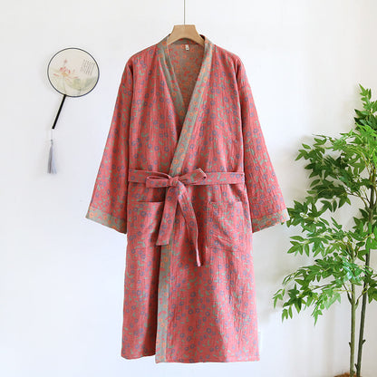Bequemer Bademantel aus Jacquard-Baumwollgaze mit Blumenmuster