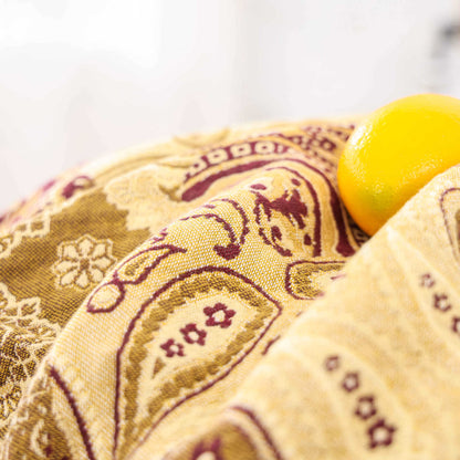 Atmungsaktive Steppdecke aus Baumwollgaze mit Jacquard-Quaste