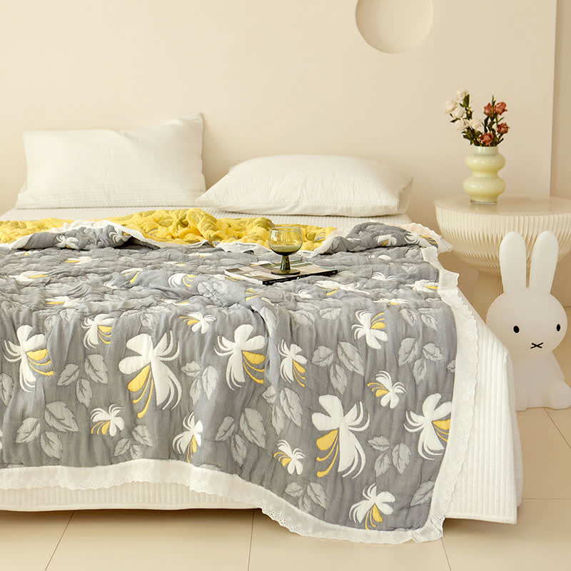 Elegante Sommersteppdecke aus Bambusfaser mit Blumenmuster