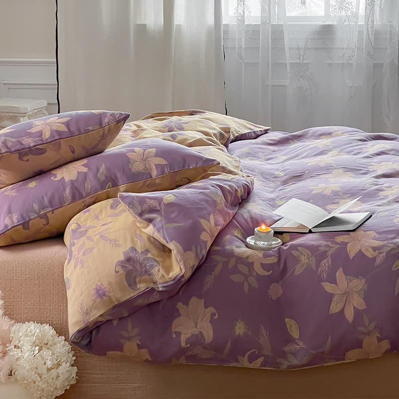 Bettwäscheset aus Baumwollgaze mit Blumenmuster und Lilienmotiv