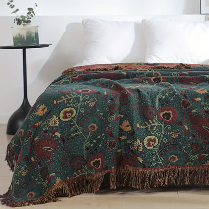Steppdecke mit böhmischem Blumenmuster und Quasten aus Baumwollgaze