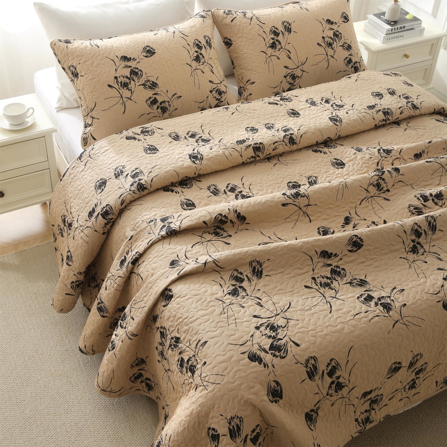 Gesteppte Bettwäsche aus Baumwolle im Vintage-Stil mit Blumenmuster