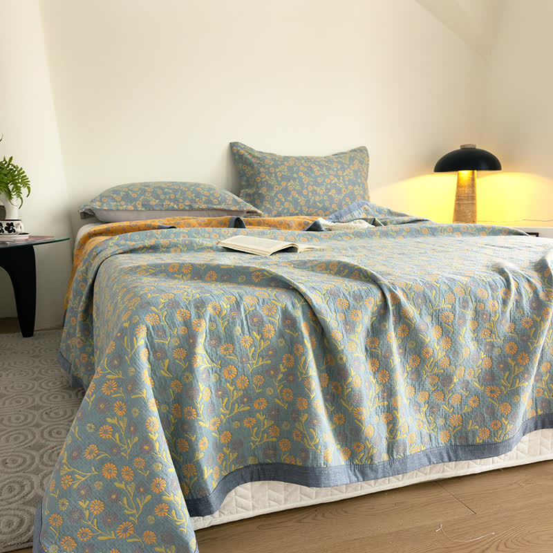 Elegante, weiche Gazedecke aus Baumwolle mit Blumenmuster