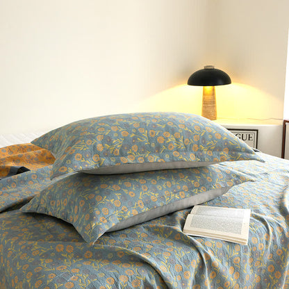 Elegante, weiche Gazedecke aus Baumwolle mit Blumenmuster