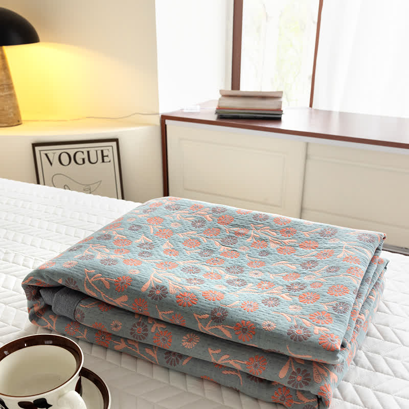 Elegante, weiche Gazedecke aus Baumwolle mit Blumenmuster