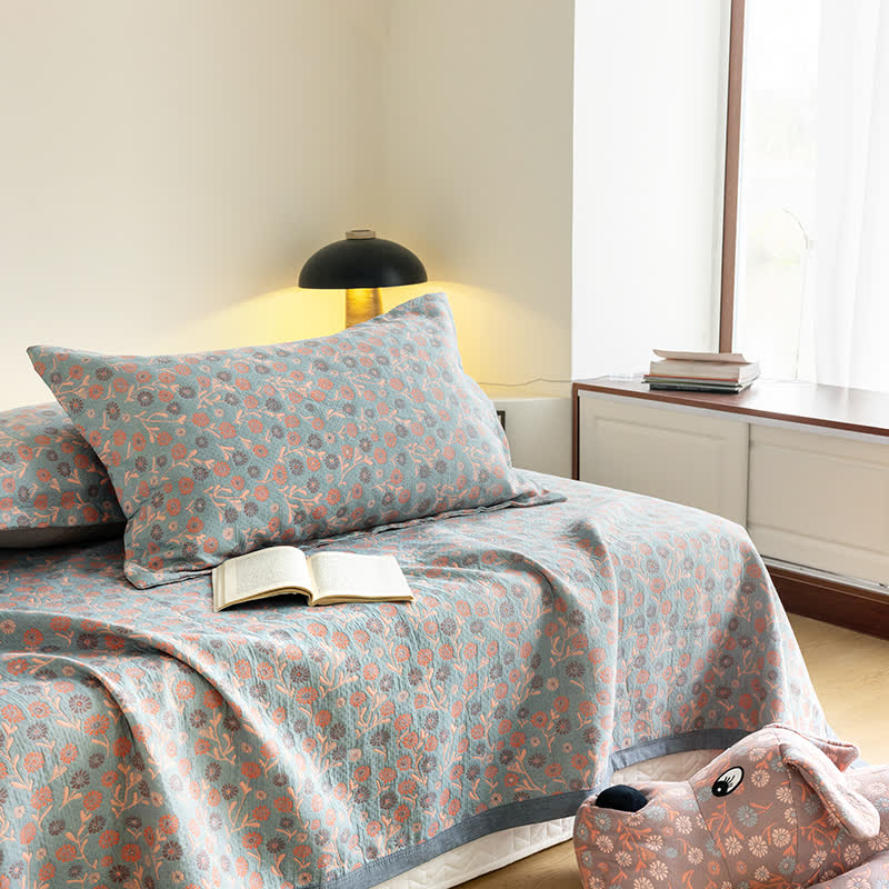 Elegante, weiche Gazedecke aus Baumwolle mit Blumenmuster