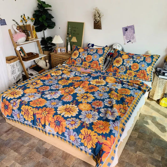 Rustikale, atmungsaktive Steppdecke aus Baumwollgaze mit Sonnenblumenmotiv