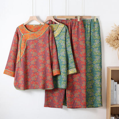 Pyjama-Set aus Baumwollgaze mit Blumenmuster und Froschverschluss