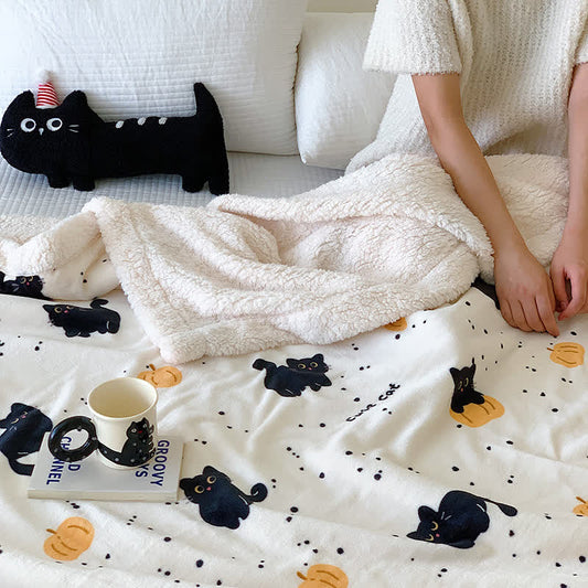 Süße Katze & Kürbis Fleecedecke