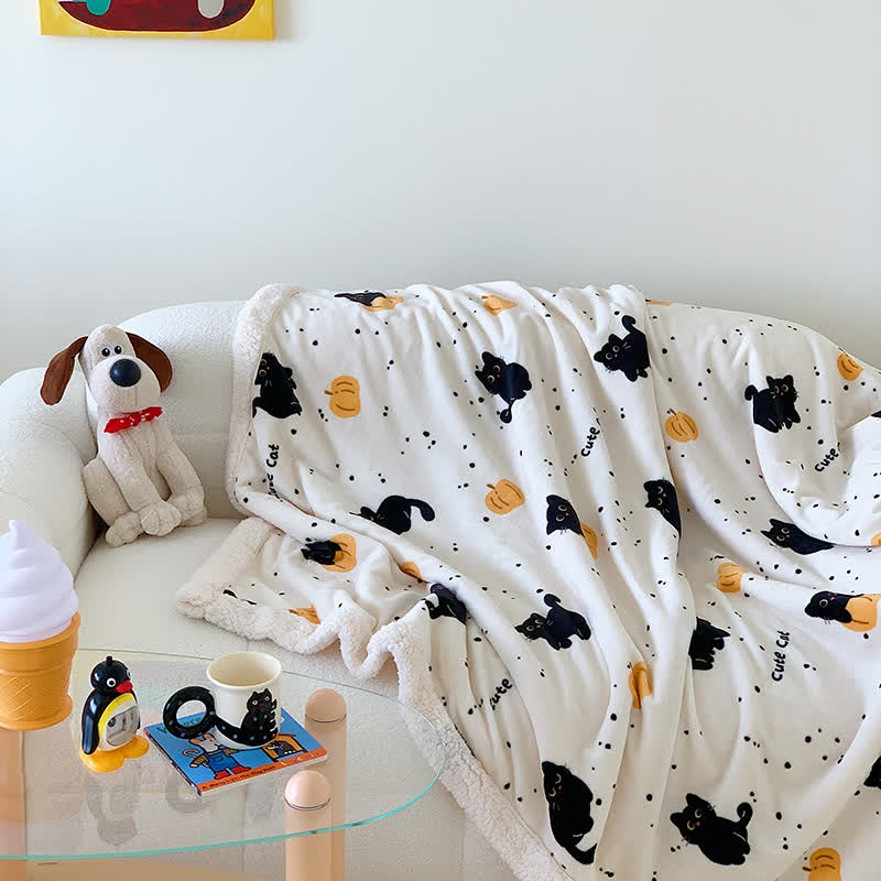 Süße Katze & Kürbis Fleecedecke