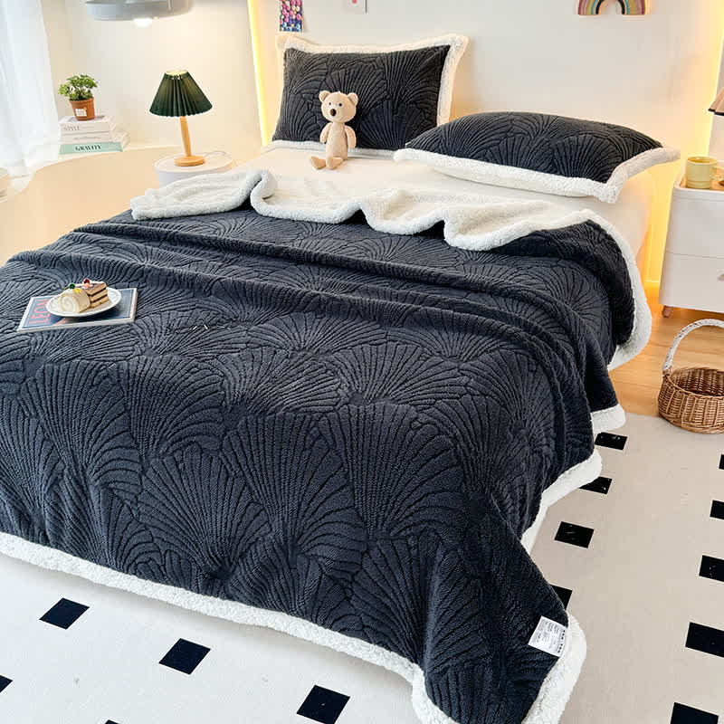 Flauschige, weiche Sherpa-Decke mit Muschelstruktur