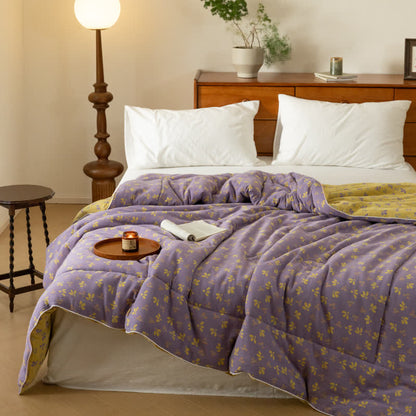 Doppellagige Steppdecke aus Gaze-Jacquard mit Blumenmuster