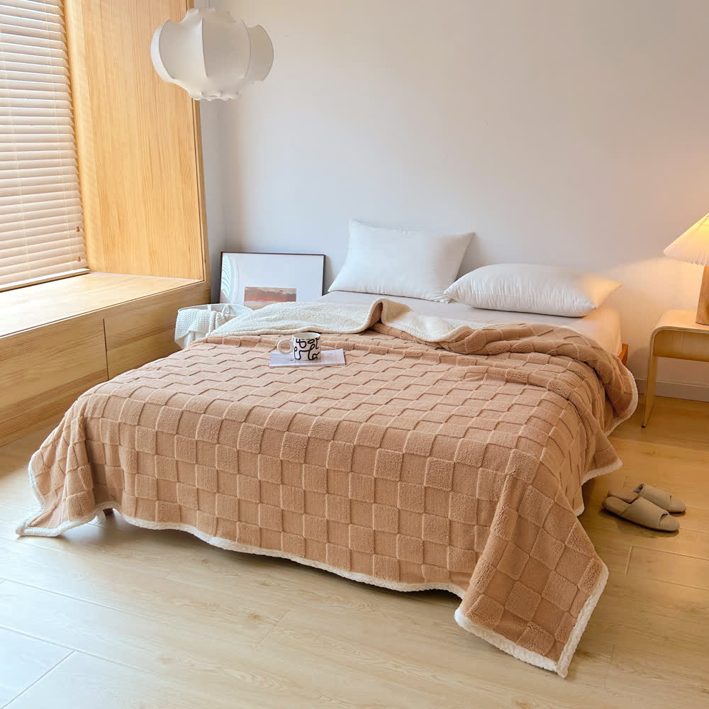 Weiche Sherpa-Decke mit Schachbrettstruktur