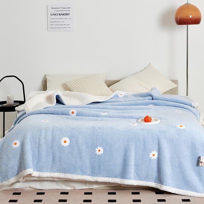 Refresh Floral Daisy Weiche Fleecedecke