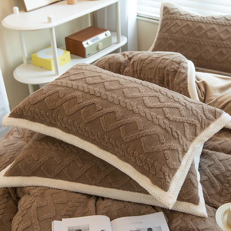 Weiche Fleece-Kissenbezüge mit Rautenstruktur (2 Stück)