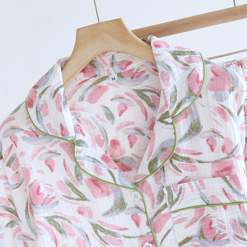 Pyjama-Set aus Baumwollgaze mit Blumenmuster und Tulpenmotiv