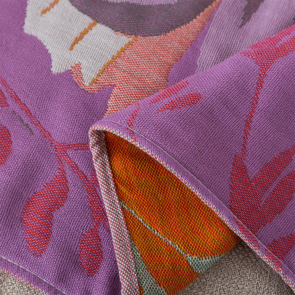 Weiches Handtuch aus Baumwollgaze mit Vintage-Blumenmuster