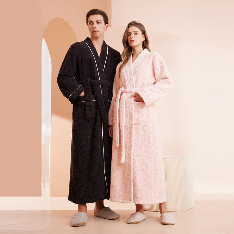 Bequemer, langer Bademantel aus Fleece in Volltonfarbe - image 0