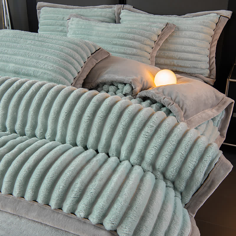 Luxuriöses, dickes, weiches Flanell-Bettwäscheset (4-teilig)