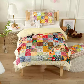 Patchwork-Babydecke aus reiner Baumwolle mit Blumenmuster - Bettbezug - 120cm x 150cm - image 0