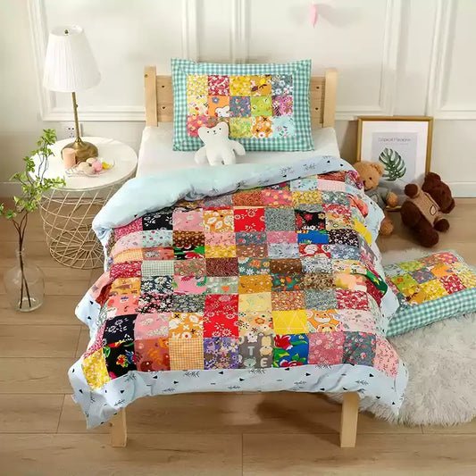 Pastorale Patchwork-Babydecke aus reiner Baumwolle