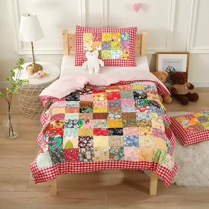 Patchwork-Babydecke aus reiner Baumwolle mit Karomuster