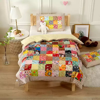 Patchwork-Babydecke aus reiner Baumwolle mit Karomuster