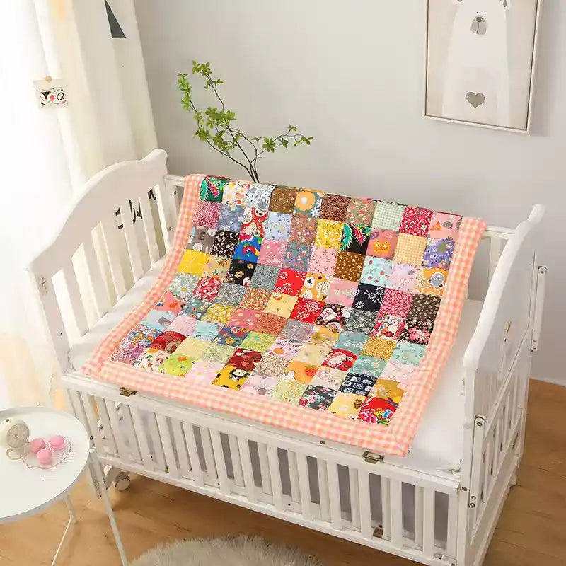 Patchwork-Babydecke aus reiner Baumwolle mit Karomuster