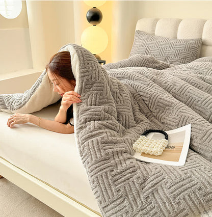 Flauschige Fleece-Decke, dick und warm, für den Winter.