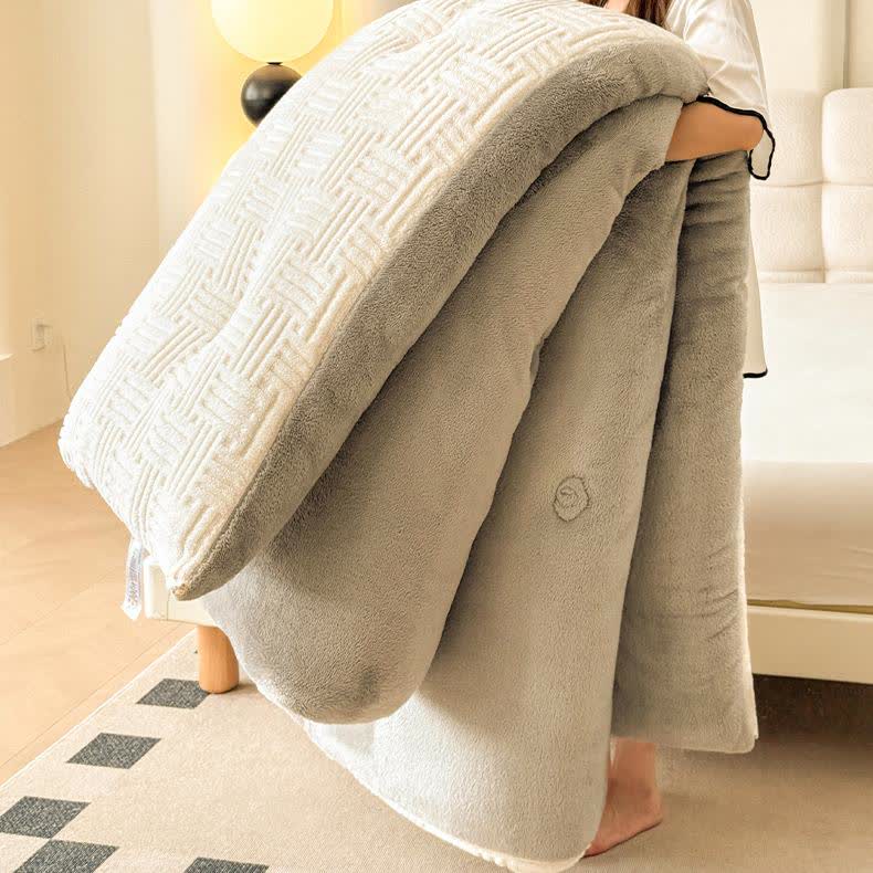 Flauschige Fleece-Decke, dick und warm, für den Winter.