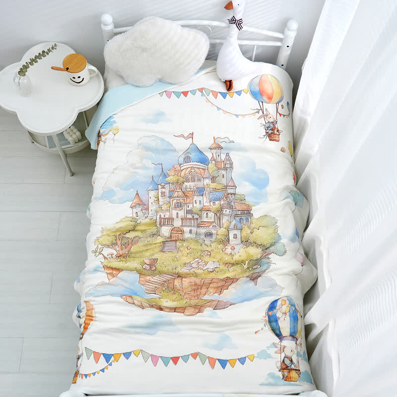 Babydecke aus Baumwolle mit Schloss im Wunderland-Stil