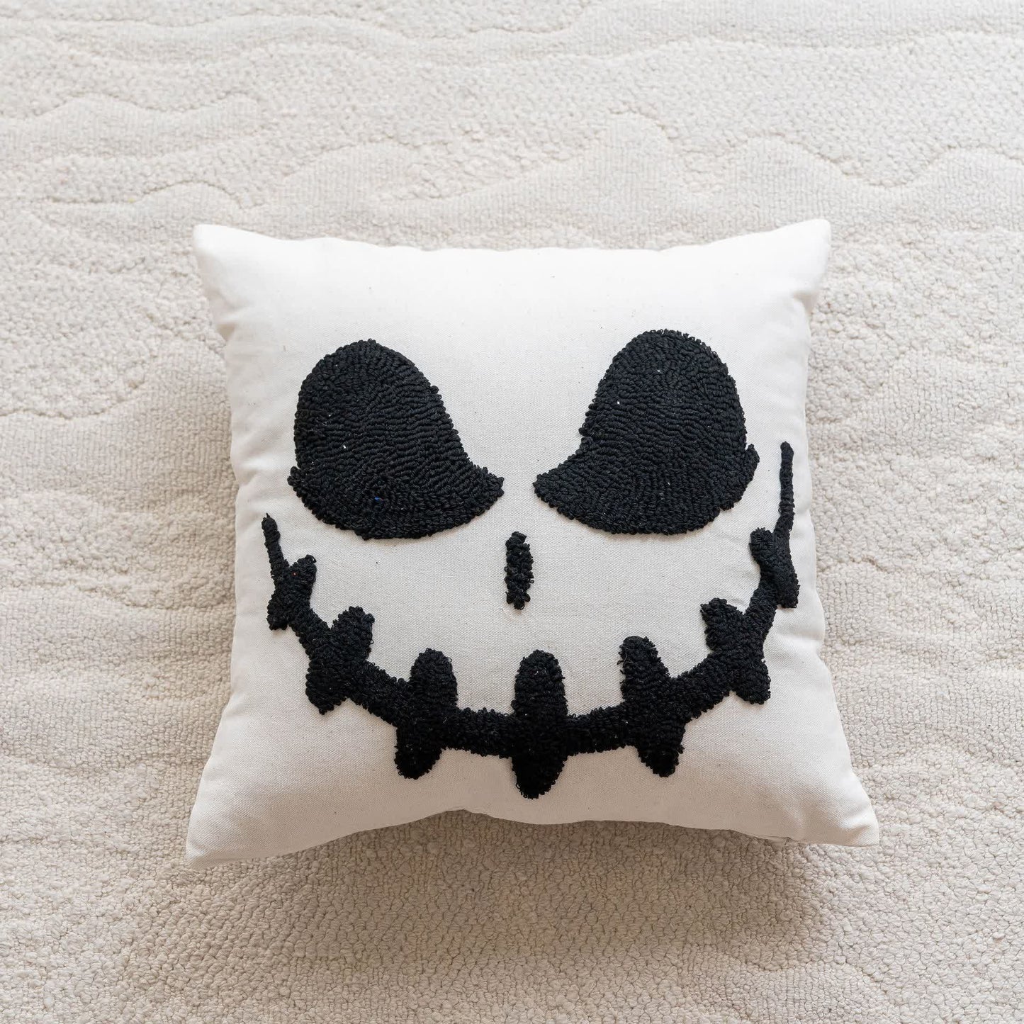 Moderner Halloween-Kissenbezug