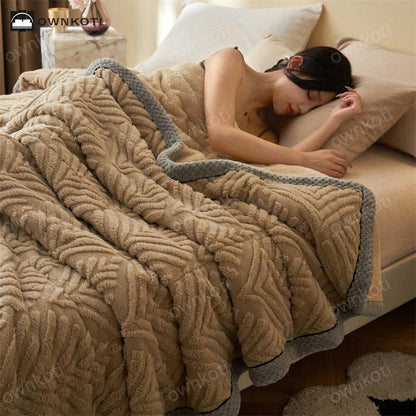 Einfache weiche Überwurfdecke aus doppeltem Fleece