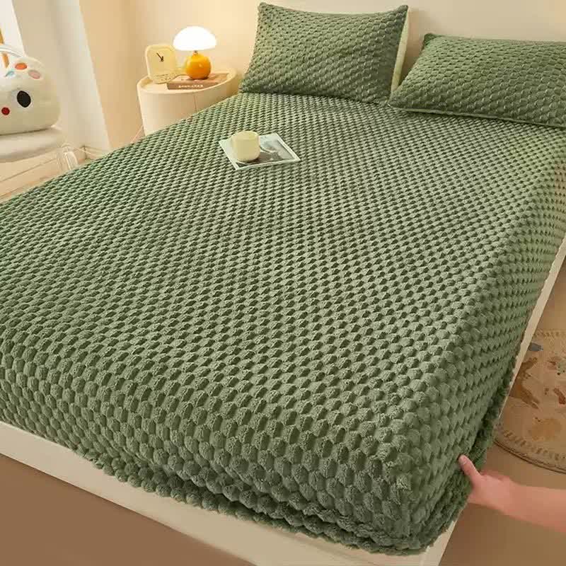 Warmes, einfarbiges Fleece-Spannbettlaken