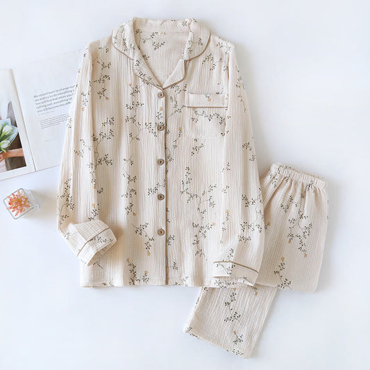 Einfaches Loungewear-Set aus Baumwolle mit ländlichem Revers