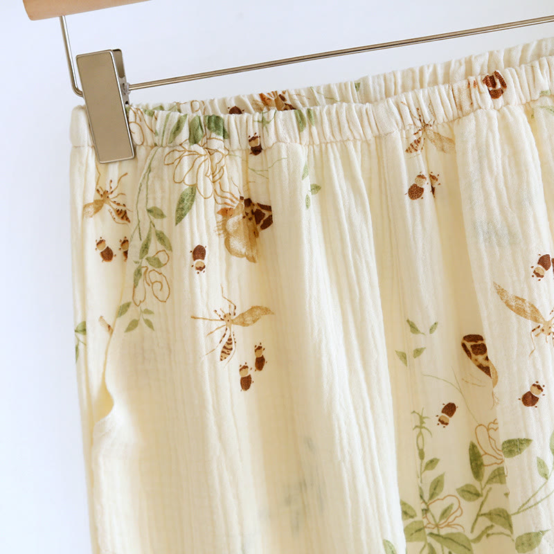 Pyjama-Set aus Baumwollgaze mit Blumenmuster und Schmetterlingen