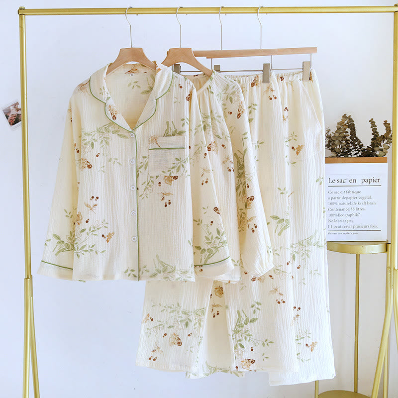 Pyjama-Set aus Baumwollgaze mit Blumenmuster und Schmetterlingen