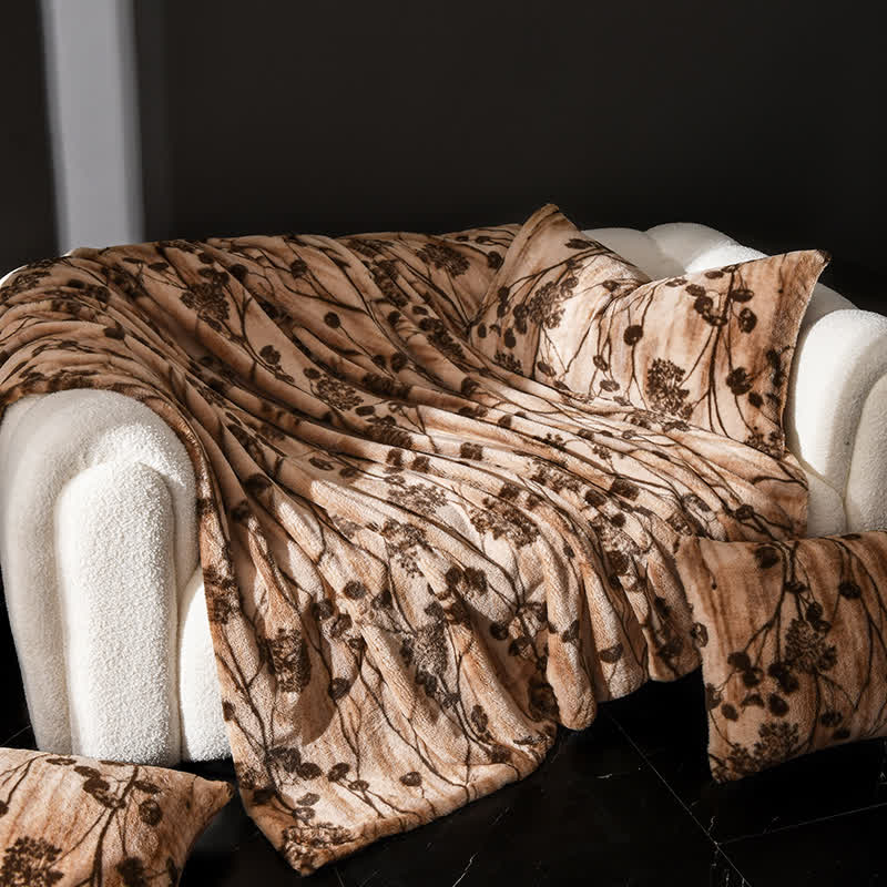 Sofaüberwurfdecke aus Samt mit rustikalem Blumenmuster