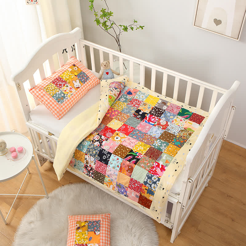 Pastorale Patchwork-Babydecke aus reiner Baumwolle