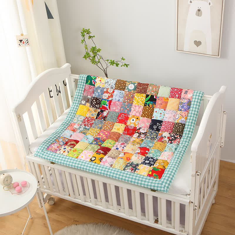 Patchwork-Babydecke aus reiner Baumwolle mit Karomuster