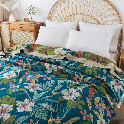 Leichte Jacquard-Decke aus Baumwollgaze mit Blumenmuster