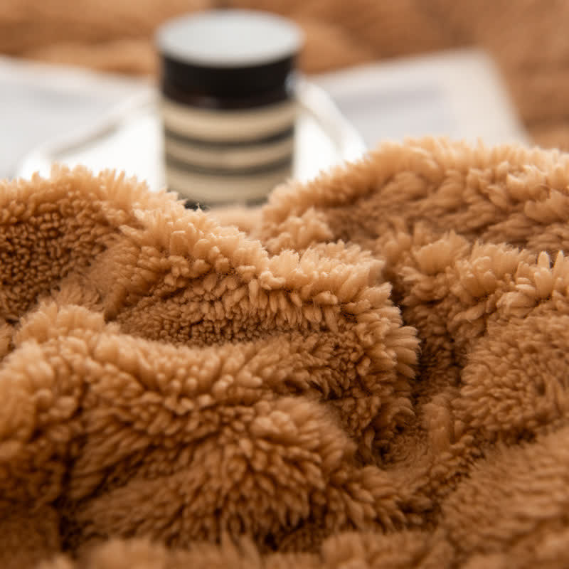 Sherpa-Jacquard-Decke mit Ginkgoblatt und Steppkern