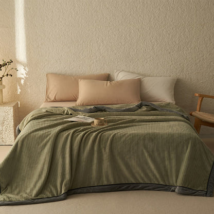 Wendbare, einfarbige Samtdecke