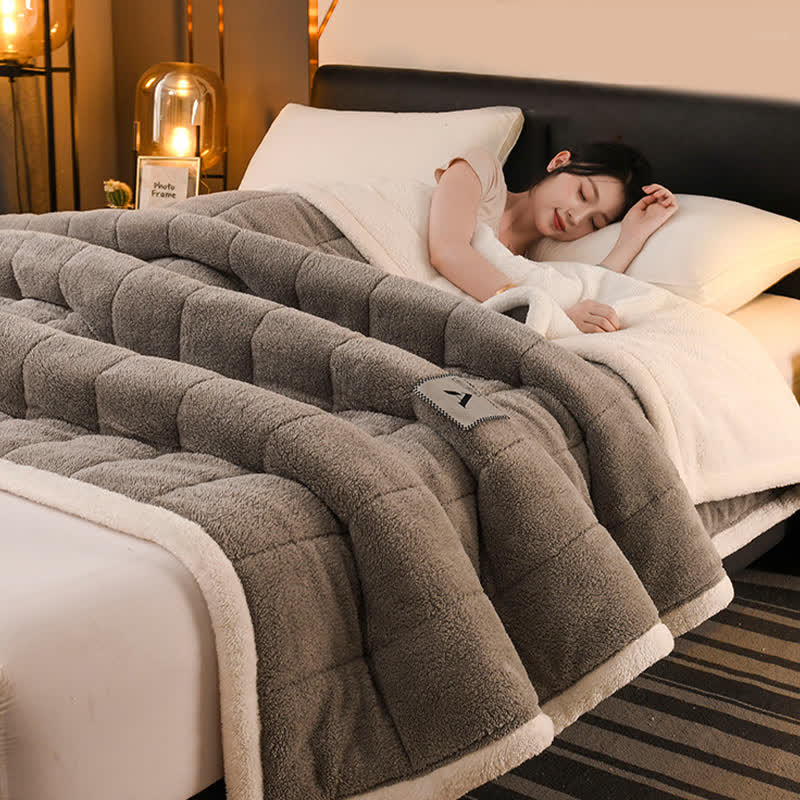Doppelseitige Fleece-Überwurfdecke - image 15