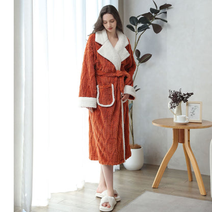 Bademantel aus Jacquard-Fleece mit Reverskragen