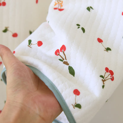 Doppellagiges Pyjama-Set aus Air Cotton mit Kirschen
