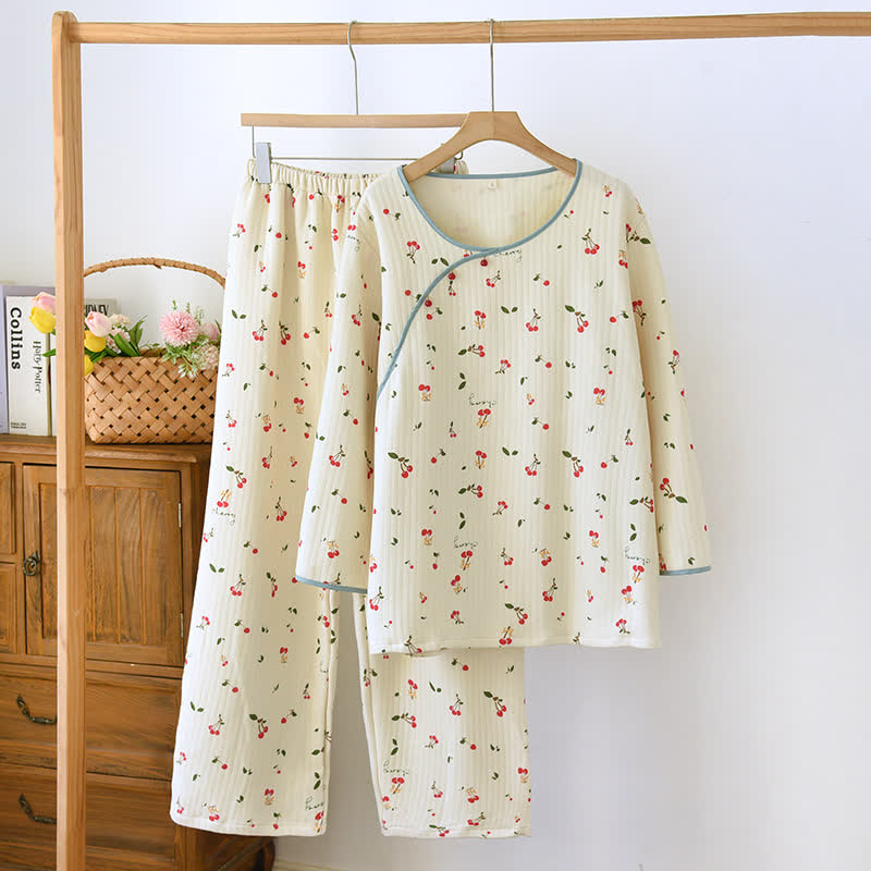 Doppellagiges Pyjama-Set aus Air Cotton mit Kirschen