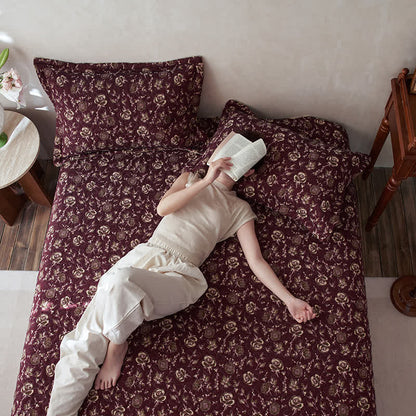 Gesteppte Tagesdecke aus Baumwollgaze im Retro-Rose-Design